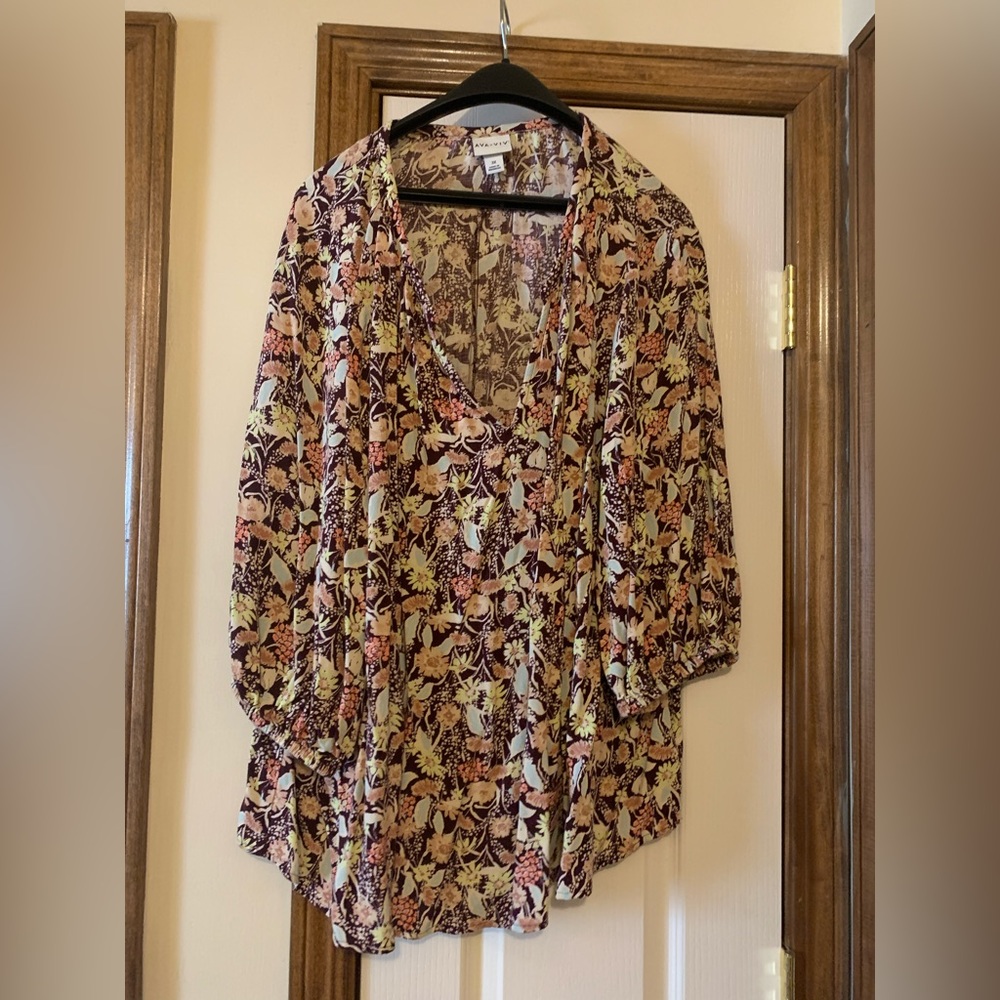 Ava and Viv floral blouse in size 3x